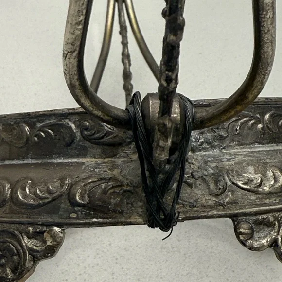 Vintage Bride's Basket Blue Fenton Ruffled Edges Bowl with Metal Holder - Picture 7 of 17